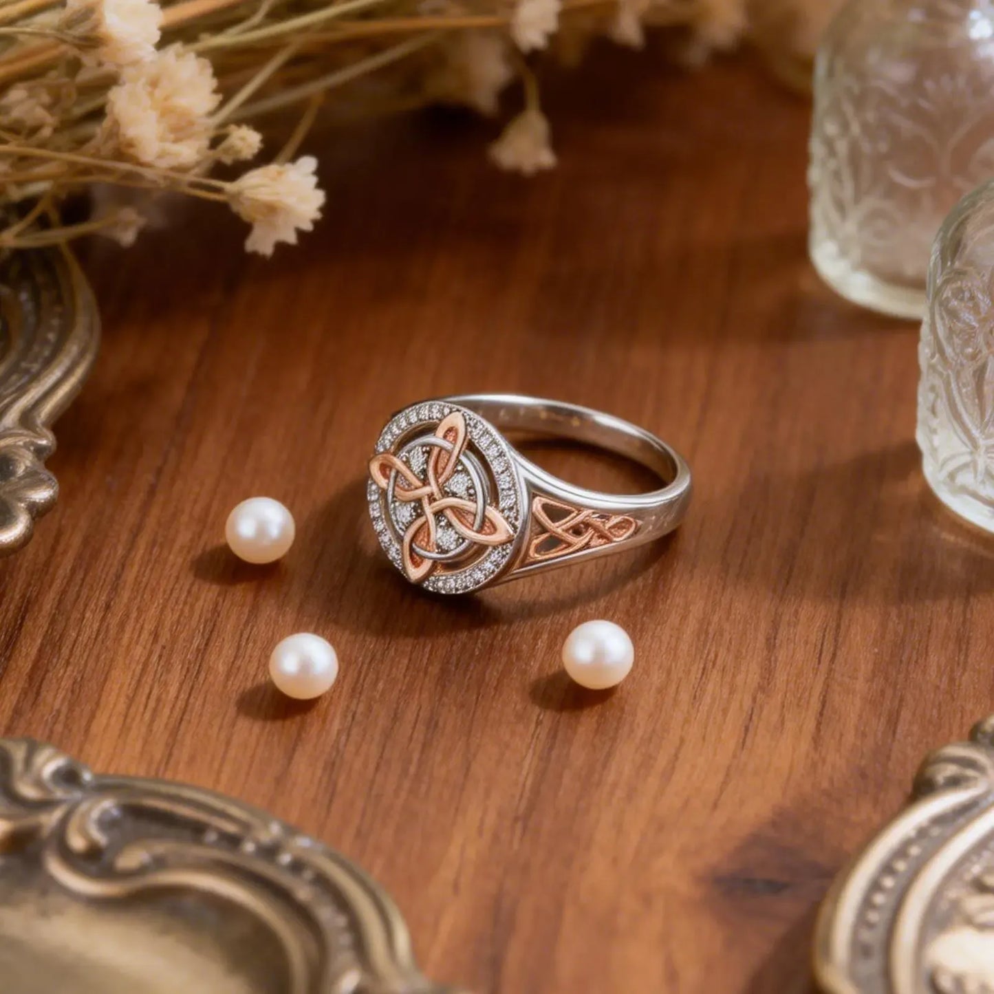 LOVILDS New Elegant Two-Tone Knot Ring – Perfect Gift | 50% Off🎁